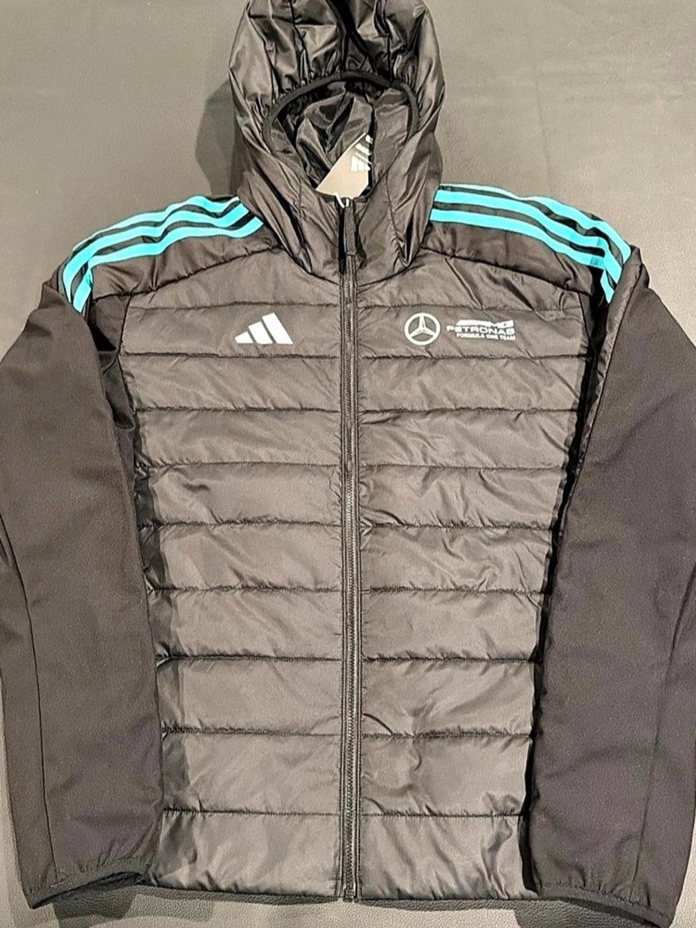 adidas × Mercedes AMG PETRONAS F1 Team Black Puffer Jacket JV5433 Men’s Size S